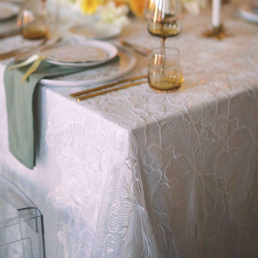 Linen tablecloth CREAM Linen tablecloth CREAM