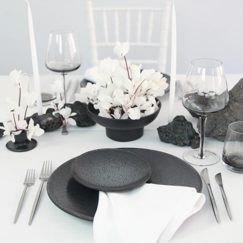 Herdmar cutlery - GRACE collection - silver - complete set (8 pieces) Herdmar cutlery - GRACE collection - silver - complete set (8 pieces)