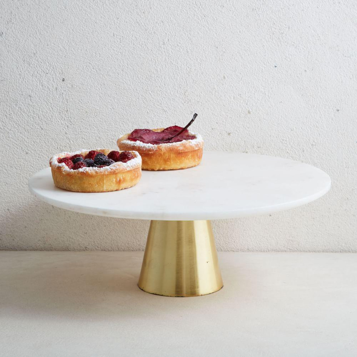 tortenstaender-marmor-gold-marble-brass-cake-stand Cake stand CARRARA